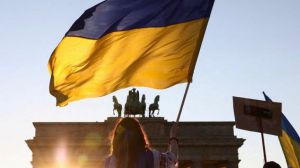 Поліція Берліна не скасує обмеження на українські прапори 8 та 9 травня